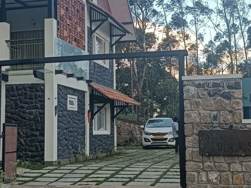 Cottage resort 3
