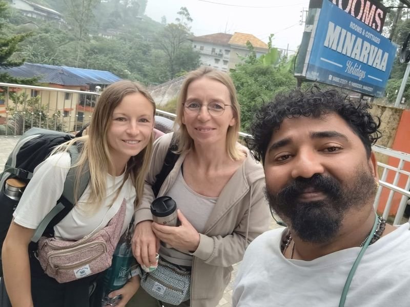 Driver Antony with foreign travelers