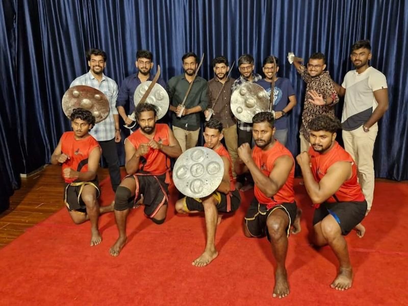 Foreign traveler group with Kalarippayattu Team