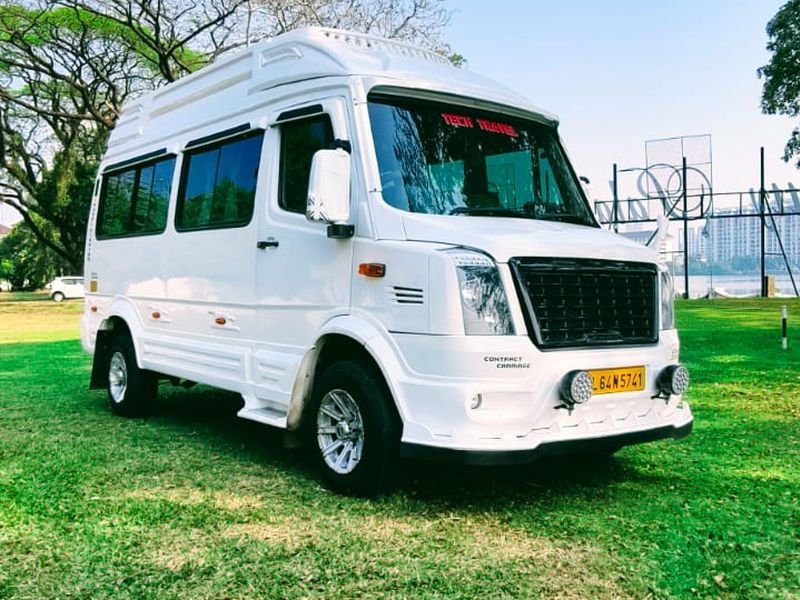 Tempo Traveller front and side view 11